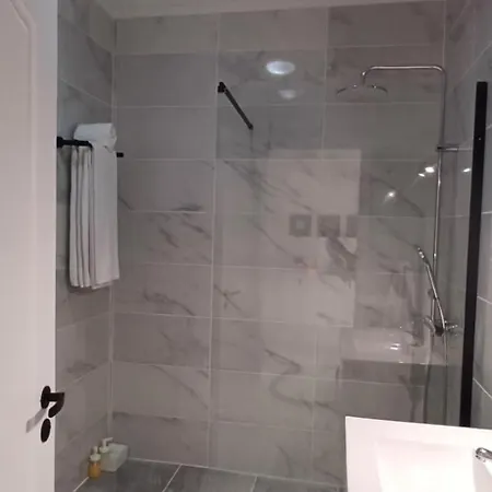 Com Piscina Em Albufeira, Da Oura