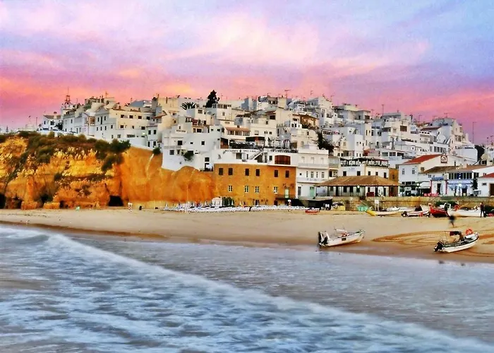 Com Piscina Em Albufeira, Da Oura