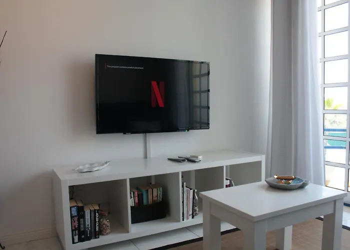 Com Piscina Em Albufeira, Da Oura * Albufeira